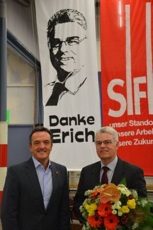 Sindelfinger Belegschaft verabschiedet sich von ihrem Betriebsratsvorsitzenden Erich Klemm.